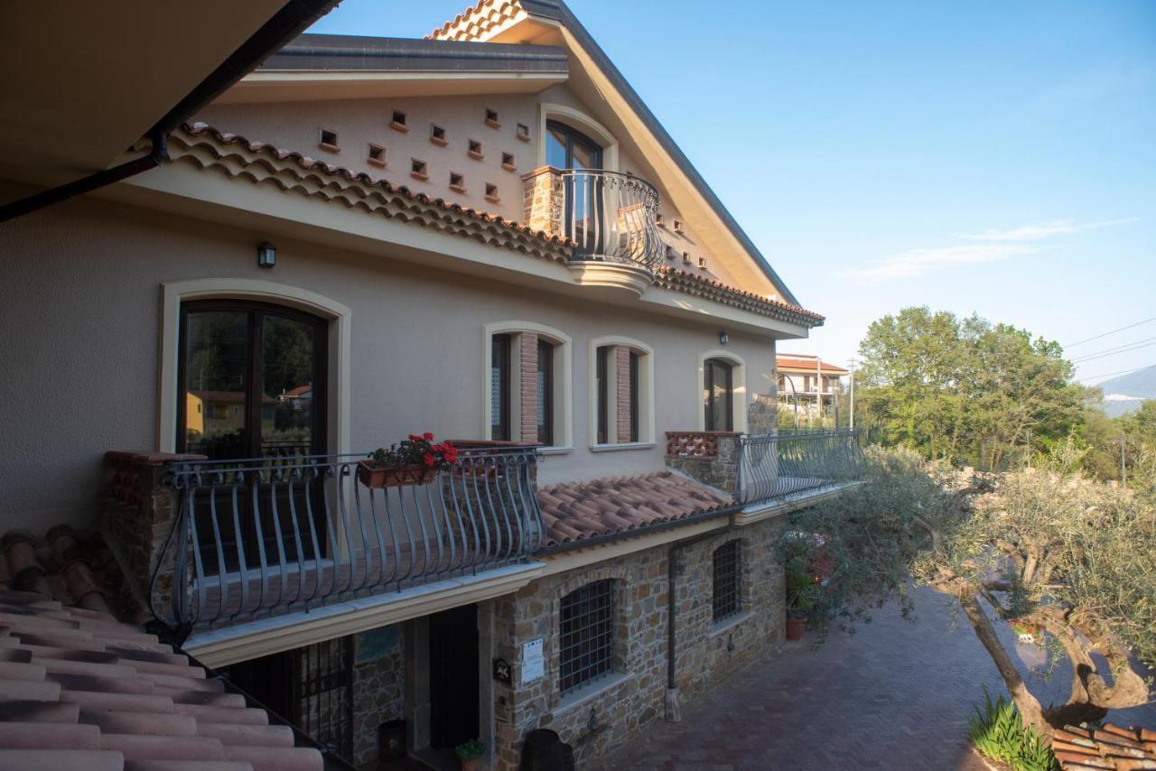 Hotel La Ginestra Castel San Lorenzo Exteriér fotografie