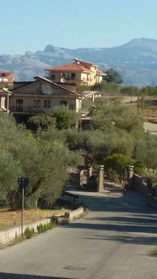 Hotel La Ginestra Castel San Lorenzo Exteriér fotografie